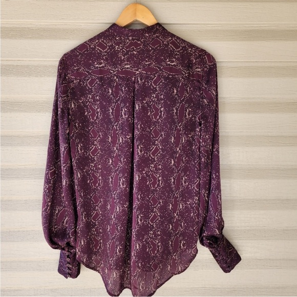 Like new Equipment Helaine python print collarless shirt Prune size XS - Picture 5 of 13
